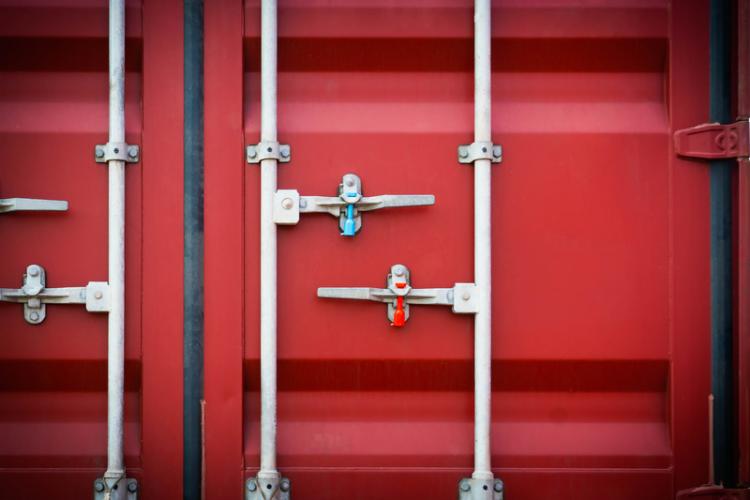 container latches